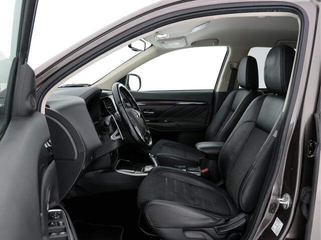 Mitsubishi OUTLANDER 2.0 PHEV Pure AWD (INCL-BTW) *MICRO-LEDER | NAVI-FULLMAP | KEYLESS | DAB | CAMERA | ECC | PDC | CRUISE | APP.CONNECT*