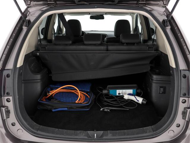 Mitsubishi OUTLANDER 2.0 PHEV Pure AWD (INCL-BTW) *MICRO-LEDER | NAVI-FULLMAP | KEYLESS | DAB | CAMERA | ECC | PDC | CRUISE | APP.CONNECT*