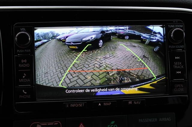 Mitsubishi OUTLANDER 2.0 150pk Intense automaat LPG-G3/ECC/cruise/navi/trekhaak