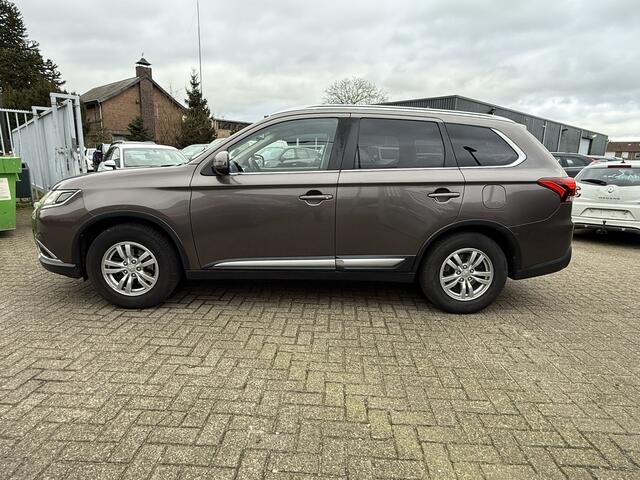 Mitsubishi OUTLANDER 2.0 CLIMATE/PDC/LMV/TREKHAAK