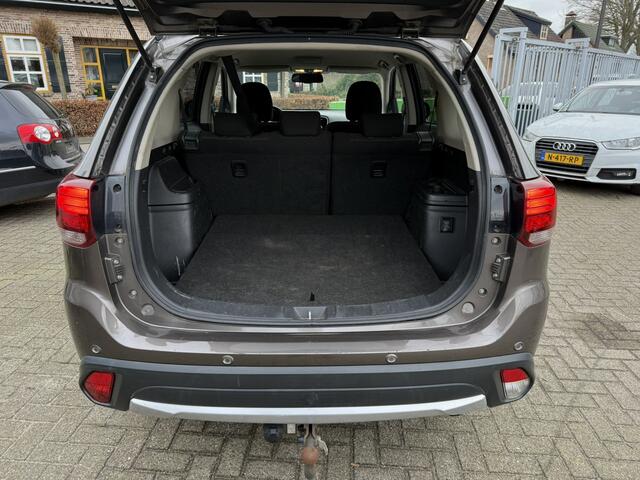 Mitsubishi OUTLANDER 2.0 CLIMATE/PDC/LMV/TREKHAAK
