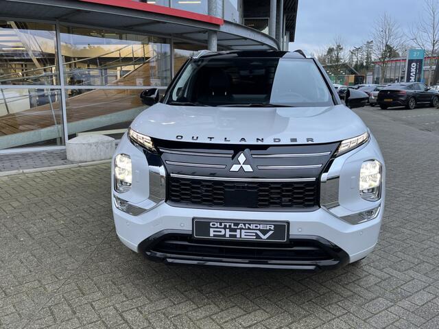 Mitsubishi OUTLANDER 2.4 PHEV Pure NIEUW MODEL levering maart 2025 met 8jr.Garantie