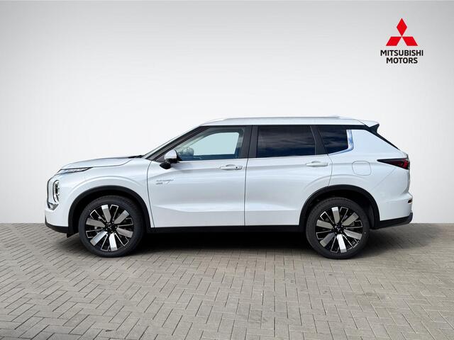 Mitsubishi OUTLANDER 2.4 PHEV First Edition