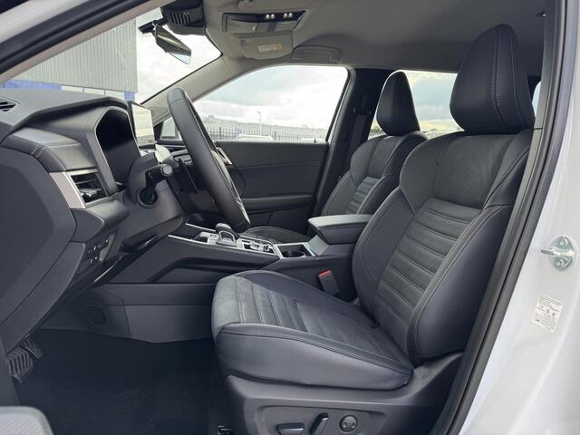 Mitsubishi OUTLANDER 2.4 PHEV First Edition