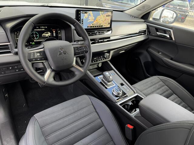 Mitsubishi OUTLANDER 2.4 PHEV First Edition