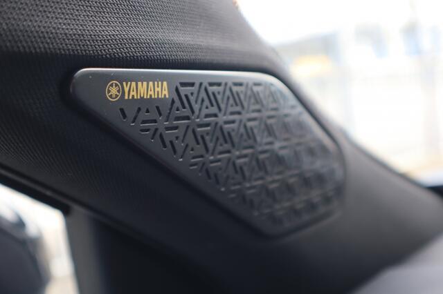 Mitsubishi OUTLANDER 2.4 PHEV Instyle+