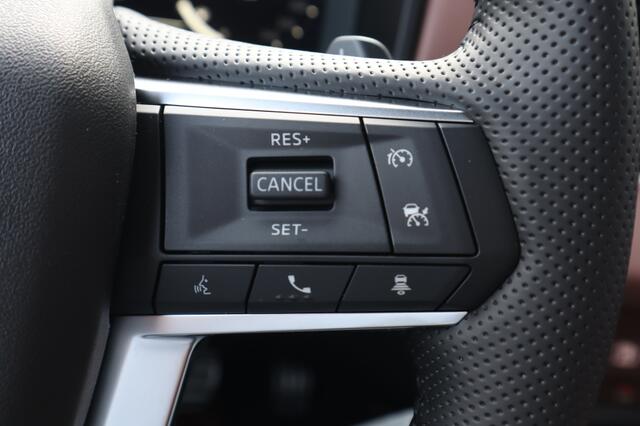 Mitsubishi OUTLANDER 2.4 PHEV Instyle+