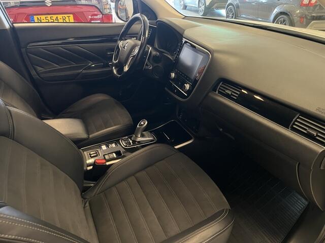 Mitsubishi OUTLANDER 2.4 PHEV Intense+ ( Adaptief. cruise controle / standkachel / la