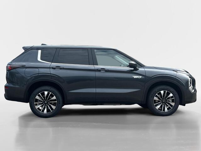 Mitsubishi OUTLANDER 2.4 PHEV Intense | 2.000 EURO KORTING | NIEUWE AUTO | 8 JAAR GARANTIE |