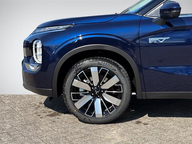 Mitsubishi OUTLANDER 2.4 PHEV First Edition