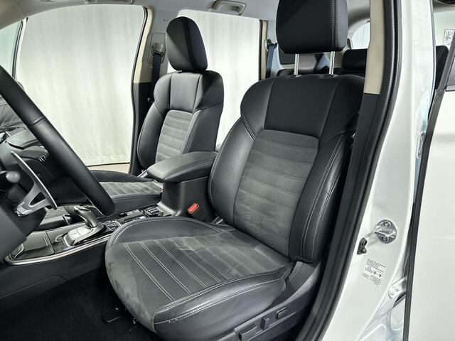 Mitsubishi OUTLANDER 2.4 PHEV Intense Automaat | Navi | Leder-alcantara bekleding