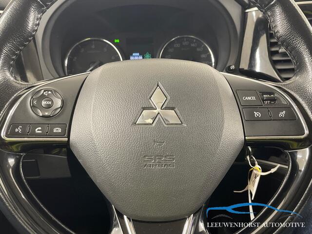 Mitsubishi OUTLANDER 2.0 benzine, cruise, camera, clima, stoelverwarming, trekhaak 1.600 kg