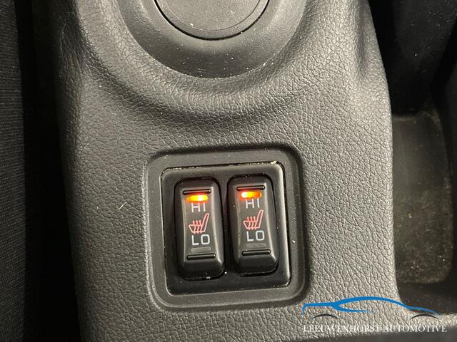 Mitsubishi OUTLANDER 2.0 benzine, cruise, camera, clima, stoelverwarming, trekhaak 1.600 kg