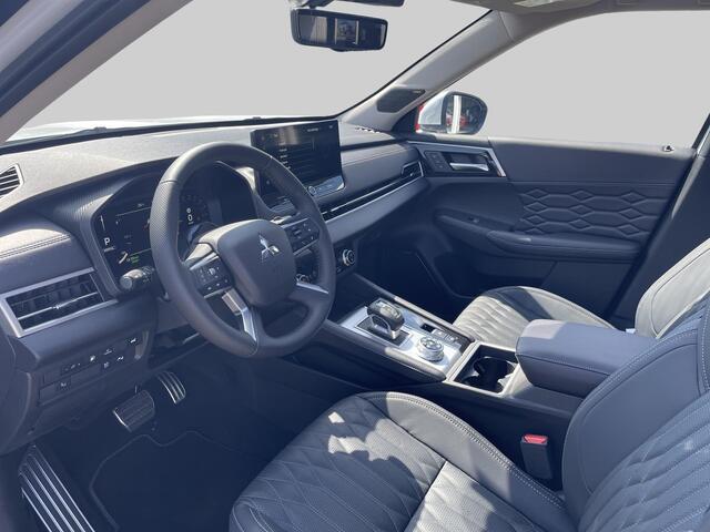 Mitsubishi OUTLANDER 2.4 PHEV Instyle