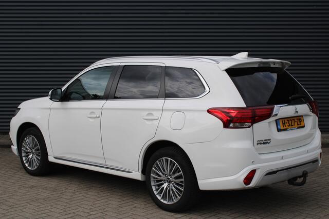Mitsubishi OUTLANDER 2.4 PHEV Pure Trekhaak Camera Cruise Control NL-Auto
