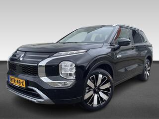 mitsubishi-outlander-2.4-phev-first