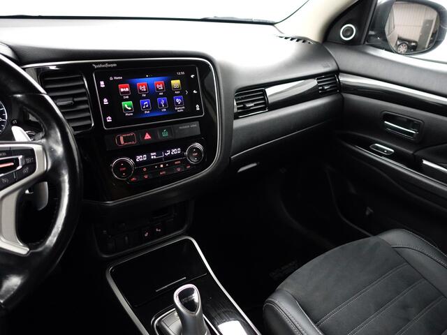 Mitsubishi OUTLANDER 2.0 PHEV Instyle+ Aut- Stuur/Stoelverwarming, Camera, Xenon Led, Trekhaak, Park Assist