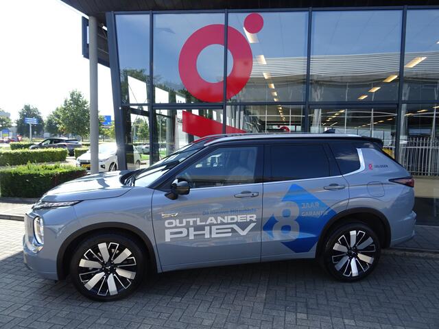 Mitsubishi OUTLANDER 2.4 PHEV Instyle+ | 4WD | 306 PK | AUTOMAAT |