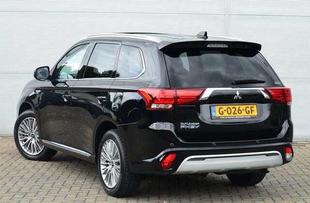 Mitsubishi OUTLANDER PHEV 2.4 INTENSE PLUS 4WD | PLUG IN HYBRID | SCHUIFDAK | NAVI | ELEKTRISCHE ACHTERKLEP | TREKHAAK 1500KG | ALL IN RIJKLAARPRIJS