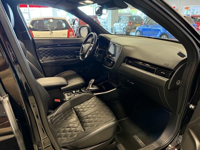 Mitsubishi OUTLANDER 2.4 PHEV S-Edition ( Trekhaak / Apple Carplay / Luxe versie )