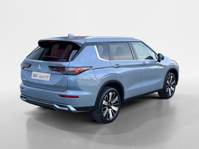 Mitsubishi OUTLANDER 2.4 PHEV First Edition | 2.000 EURO KORTING | SNEL LEVERBAAR | 8 JAAR GARANTIE |