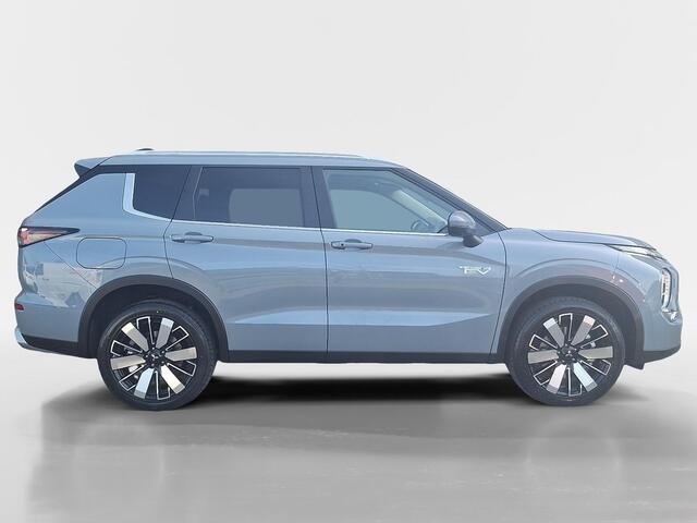 Mitsubishi OUTLANDER 2.4 PHEV First Edition |¤2.000,- VOORRAADKORTING| OP=OP| 8 Jaar garantie|