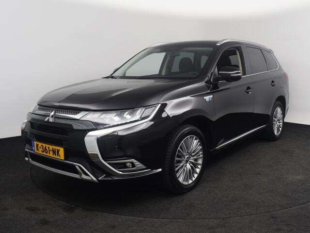Mitsubishi OUTLANDER 2.4 PHEV Pure+ | Trekhaak o Camera o CarPlay o Dealeronderhouden