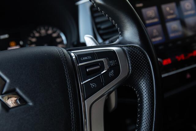 Mitsubishi OUTLANDER 2.4 PHEV Intense