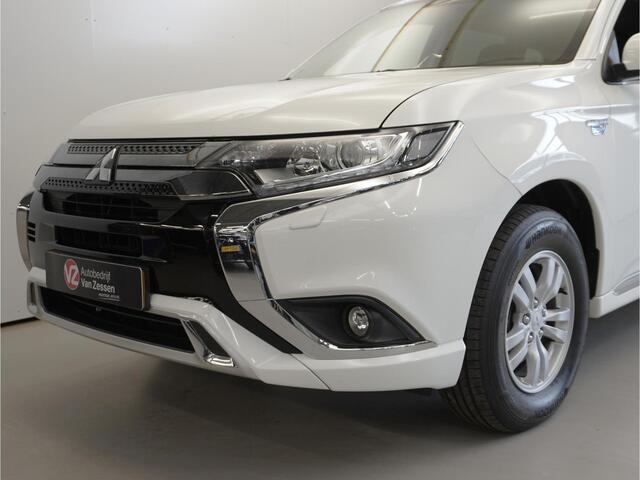 Mitsubishi OUTLANDER 2.4 PHEV Pure | APP Connect | Trekhaak | NL Auto | Garantie tot 24-01-2028