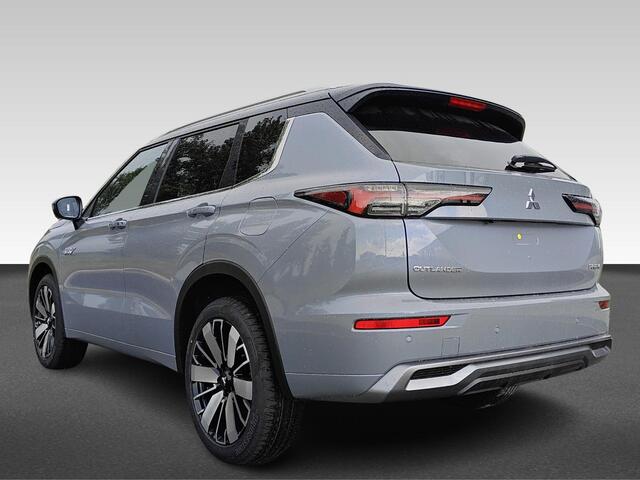 Mitsubishi OUTLANDER 2.4 PHEV Instyle+ | VAN ¤ 65.430,00 VOOR ¤ 61.430,00 | UIT VOORRAAD LEVERBAAR