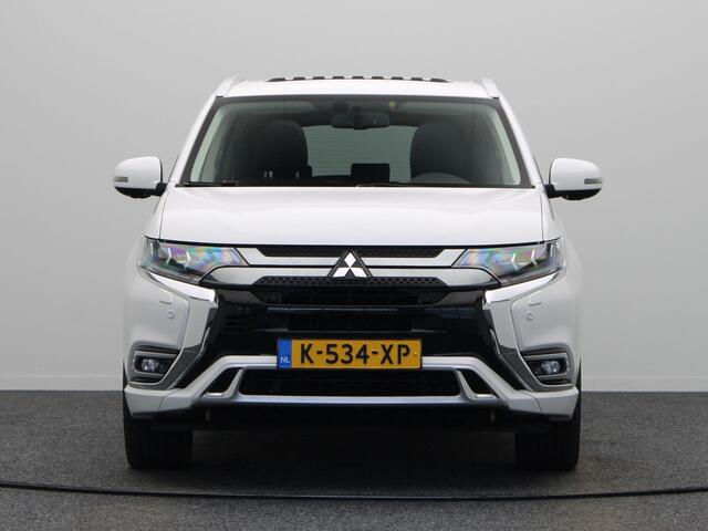 Mitsubishi OUTLANDER 2.4 PHEV Intense+ | Stoel & Stuur verwarming | Open dak | Trekhaak |