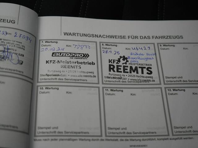 Mitsubishi OUTLANDER 2.4 PHEV Intense Plug In Hybrid 225pk Dealer O.H PHEV | Trekhaak | Camera | Lederen Sportstoelen Verwarmd | Navigatie | Keyless | Android Auto | DAB |