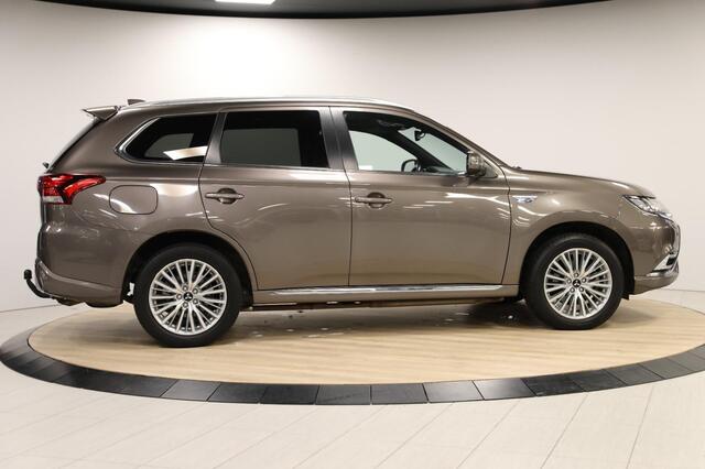 Mitsubishi OUTLANDER 2.4 PHEV Instyle