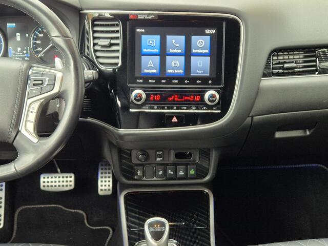 Mitsubishi OUTLANDER 2.4 PHEV Instyle | Schuif kanteldak | Navigatie |