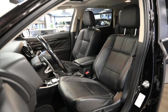 Mitsubishi OUTLANDER 2.0 PHEV instyle+ | Schuif- opendak | Leer | Cruise