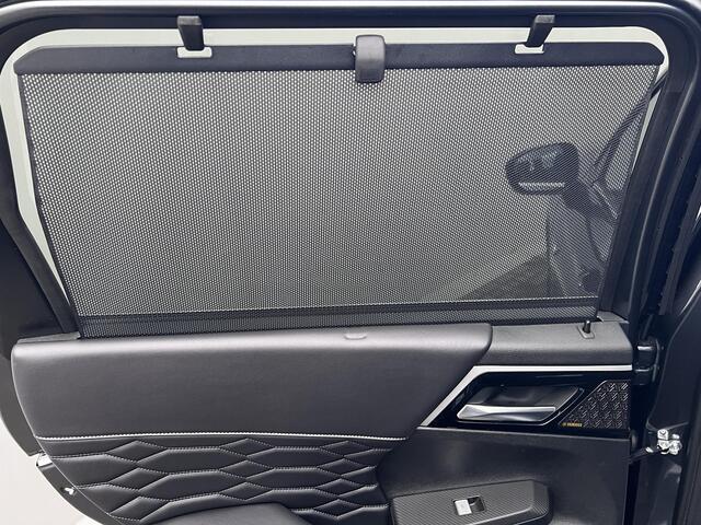 Mitsubishi OUTLANDER 2.4 PHEV Instyle 4WD S-AWC Automaat / Fabrieksgarantie tot 04-2033** / Leder / NL auto / Stoelventilatie / Stuur-, stoel- en achterbankverwarming / Navigatie / Elektrische stoelen en klep / HUD / Cam 360° / ChadeMo snelladen / 20" LM wielen /