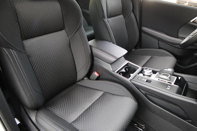 Mitsubishi OUTLANDER 2.4 PHEV Pure Rijklaarprijs nu ¤ 47.989,- Nieuw! Uit voorraad leverbaar & tijdelijk ¤ 4.000,- korting!