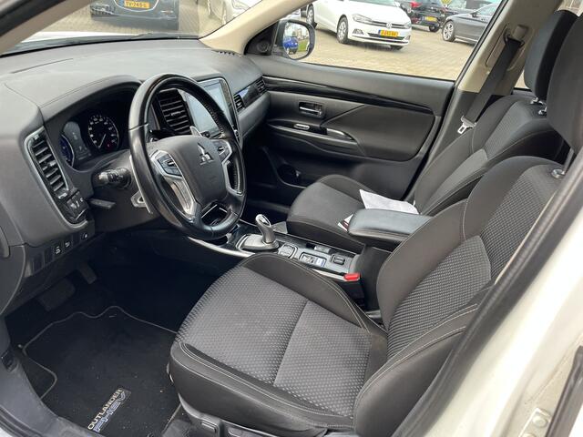 Mitsubishi OUTLANDER 2.4 PHEV Pure LMV / Nav / Clima / Cruise / Trekhaak