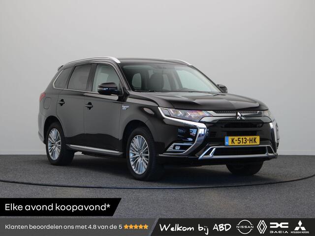 Mitsubishi OUTLANDER 2.4 PHEV Intense | Stoel verwarming | Trekhaak | Half leder |