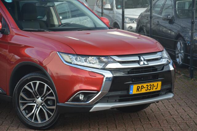 Mitsubishi OUTLANDER 2.0 Connect Pro | Cruise-control | Stuur+Stoelverwarming | Clima | 360 camera | NL auto!! |