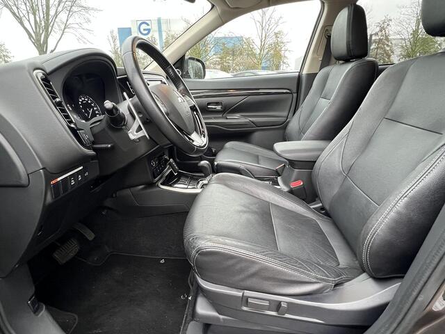 Mitsubishi OUTLANDER 2.0 Instyle | AUTOMAAT | TREKHAAK | 7 PERS | 1E EIGENAAR | LEDER | 360 CAMERA | VOORRUIT + STUUR & STOELVERWARMING | 1600kg TREKGEWICHT |