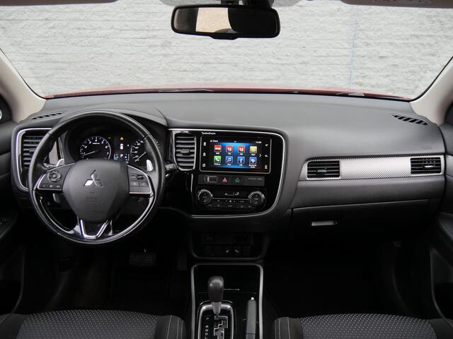 Mitsubishi OUTLANDER 2.0 EXECUTIVE/ 7-PEROONS/ TREKHAAK/ CAMERA