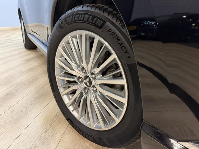 Mitsubishi OUTLANDER 2.4 PHEV Intense+ Airco ECC | Panorama | 360 Camera | Apple Carplay | Cruise Control | Isofix | NAP