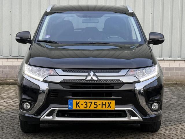 Mitsubishi OUTLANDER 2.4 PHEV Pure / Apple CarPlay/Android Auto / Achteruitrijcamera / Stoelverwarming / Climate Control / Keyless Entry&Start / DAB /
