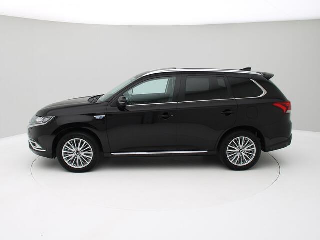 Mitsubishi OUTLANDER 2.4 PHEV Intense+ Schuifdak/Leder/Trekhaak