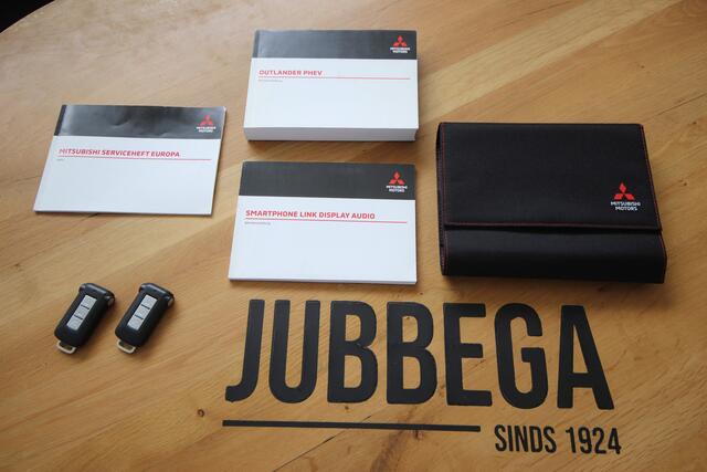 Mitsubishi OUTLANDER 2.4 PHEV Instyle Dealer O.H.