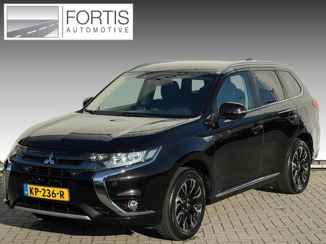 Mitsubishi OUTLANDER 2.0 PHEV Executive Edition NL AUTO | CAMERA | TREKHAAK | NAVI |