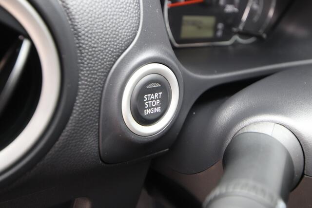 Mitsubishi SPACE STAR 1.2 Advance 81pk Cruise, stoelverwarming, keyless entry