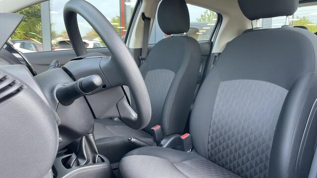 Mitsubishi SPACE STAR 1.2 Connect+