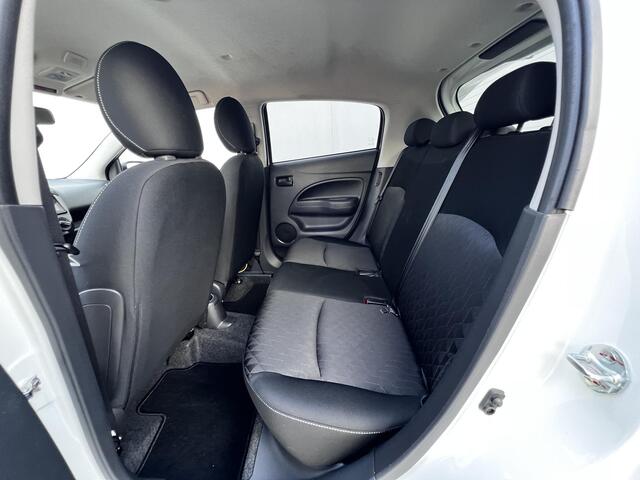 Mitsubishi SPACE STAR 1.2 Intense Automaat / Garantie tot 16-01-2033* / Stoelverwarming / Navigatie via Apple Carplay Android / 15" LM wielen /